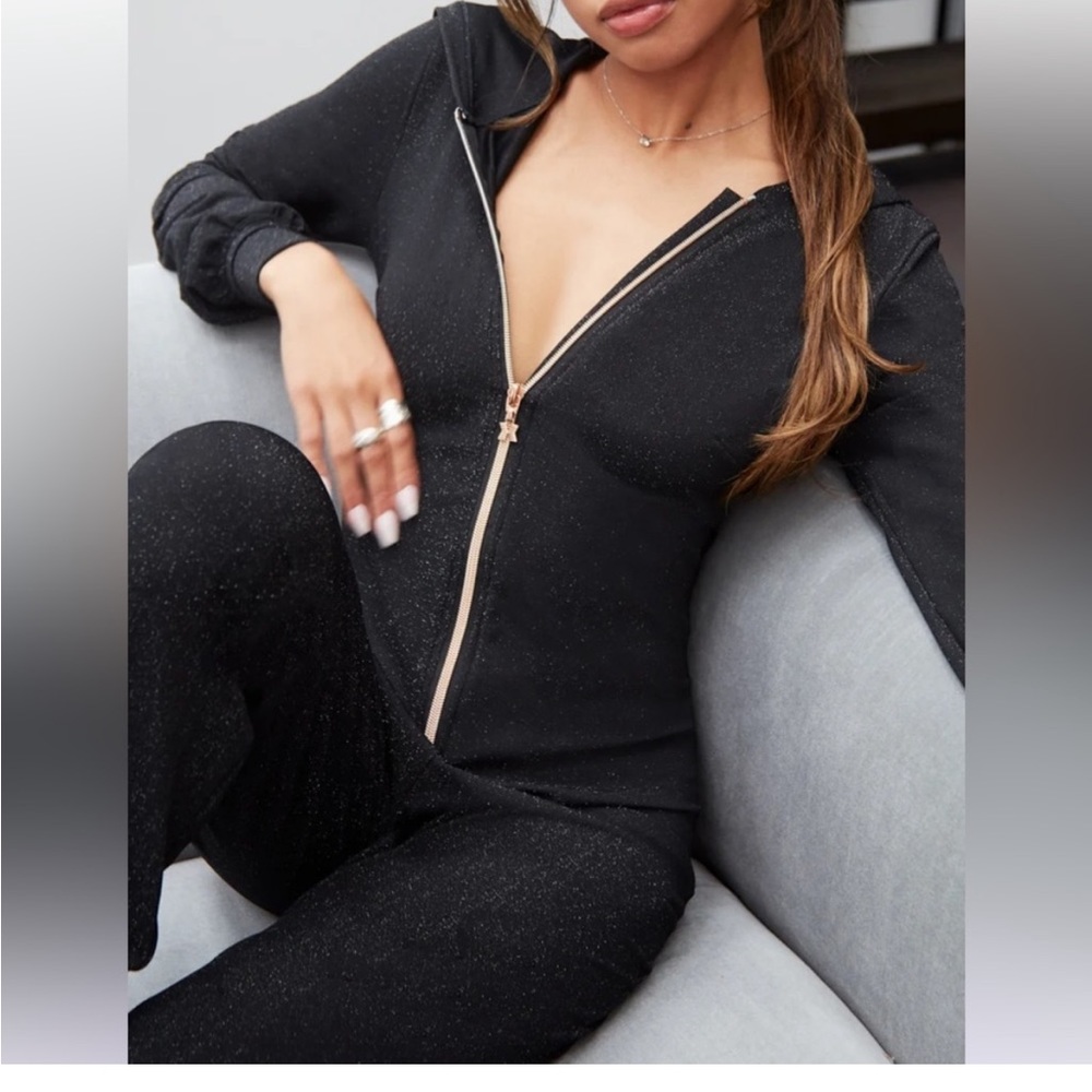 Sleep & shine hooded onesie SAVAGE fenty